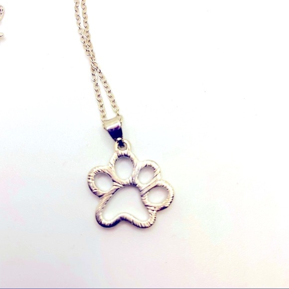 Necklace Paw Print in Rhinestones ! ADORABLE ! - Picture 4 of 15